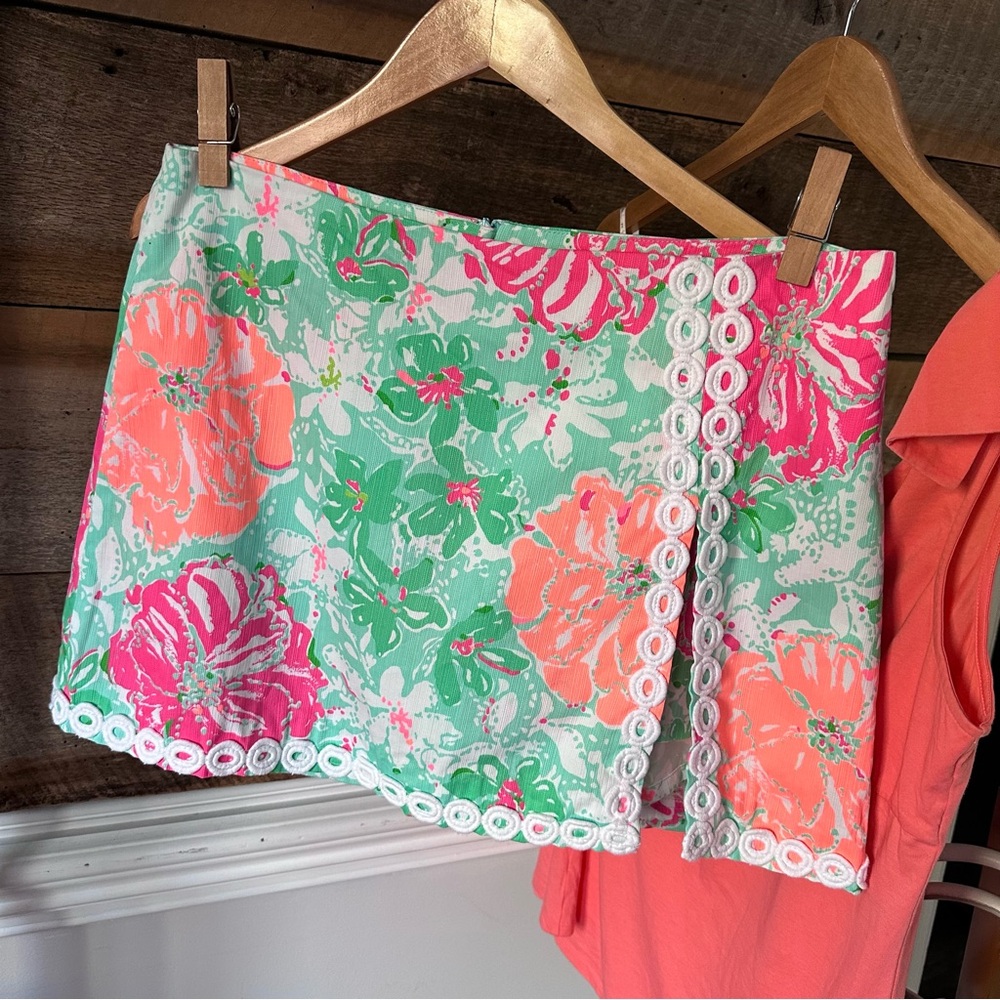 Lilly Pulitzer skirt / skort size 12